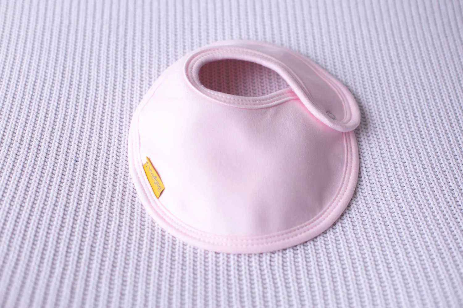 Mama's Mini organic cotton LittleBoo newborn bib - Image 9