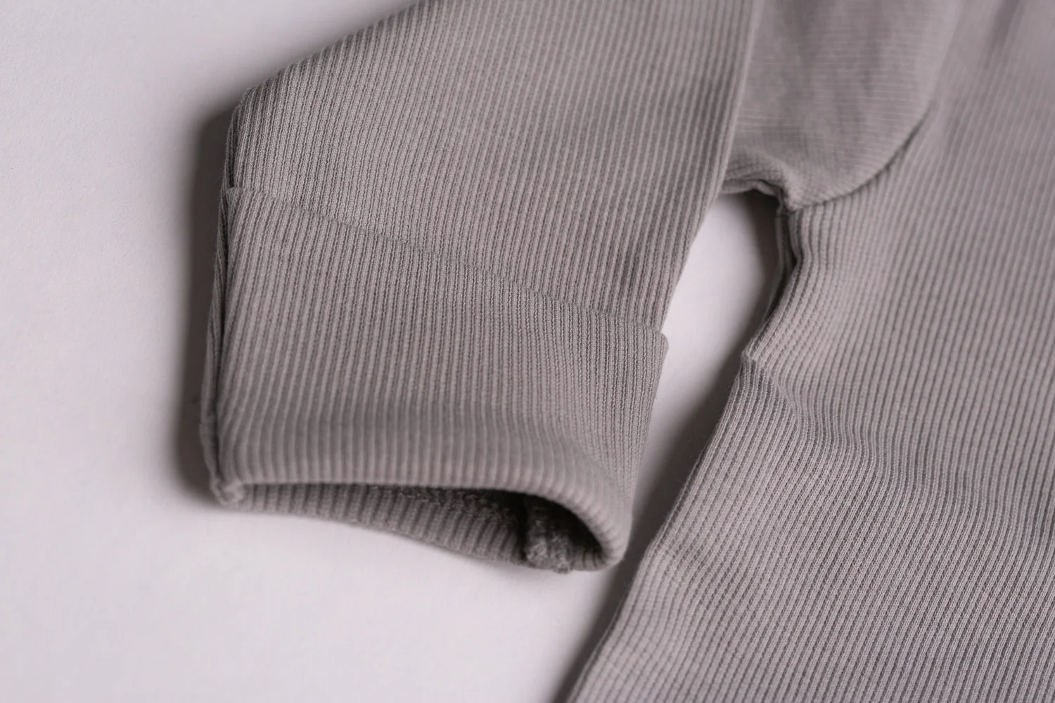 Grey ribbed organic cotton ZippyBoo suit - Image 6