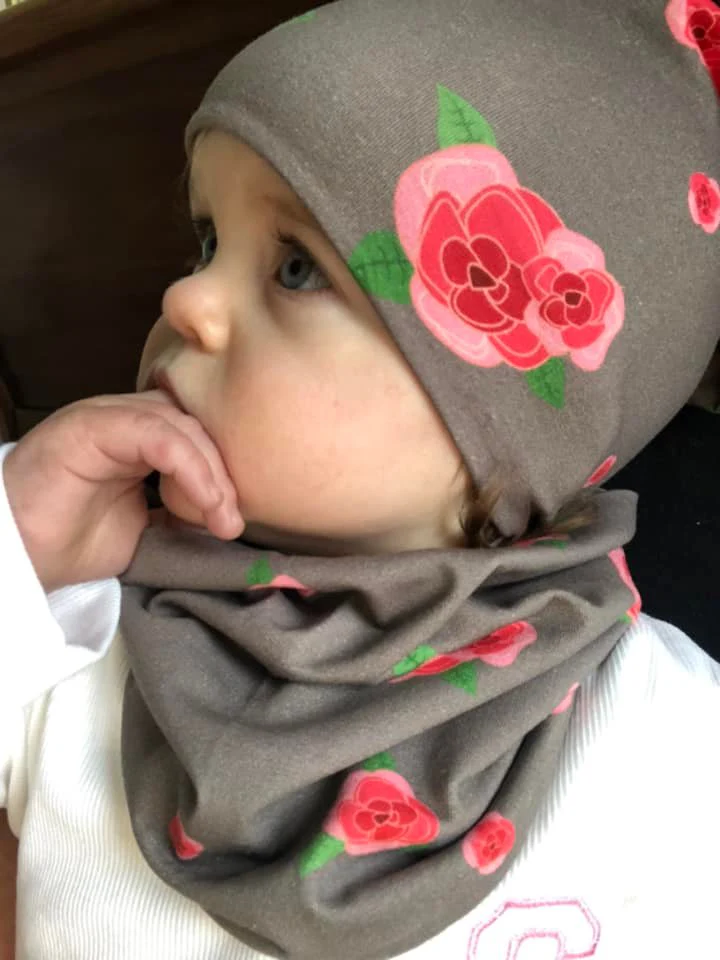 Roses organic cotton BooBeanie hat - Image 4